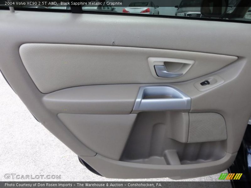 Black Sapphire Metallic / Graphite 2004 Volvo XC90 2.5T AWD