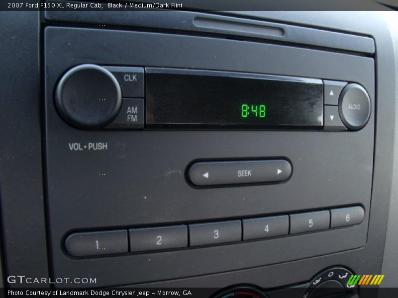 Black / Medium/Dark Flint 2007 Ford F150 XL Regular Cab