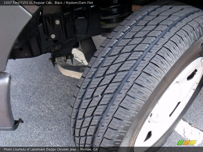 Black / Medium/Dark Flint 2007 Ford F150 XL Regular Cab