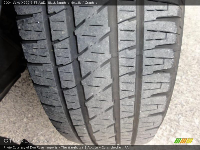 Black Sapphire Metallic / Graphite 2004 Volvo XC90 2.5T AWD