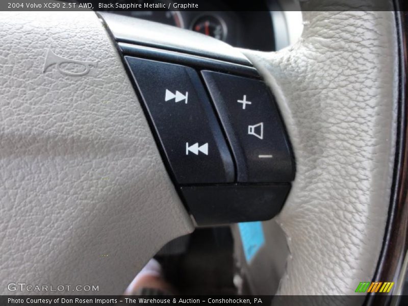 Controls of 2004 XC90 2.5T AWD