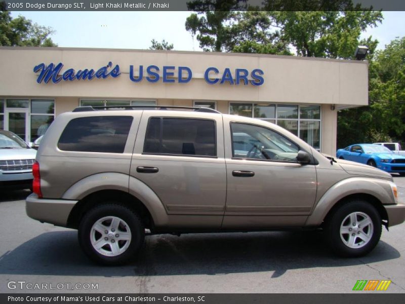Light Khaki Metallic / Khaki 2005 Dodge Durango SLT