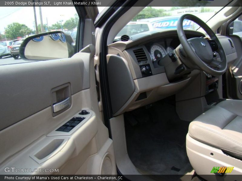 Light Khaki Metallic / Khaki 2005 Dodge Durango SLT