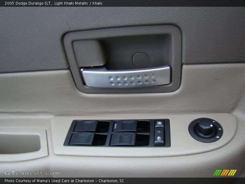 Light Khaki Metallic / Khaki 2005 Dodge Durango SLT