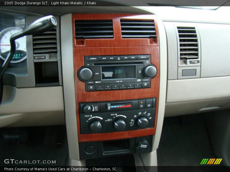 Light Khaki Metallic / Khaki 2005 Dodge Durango SLT