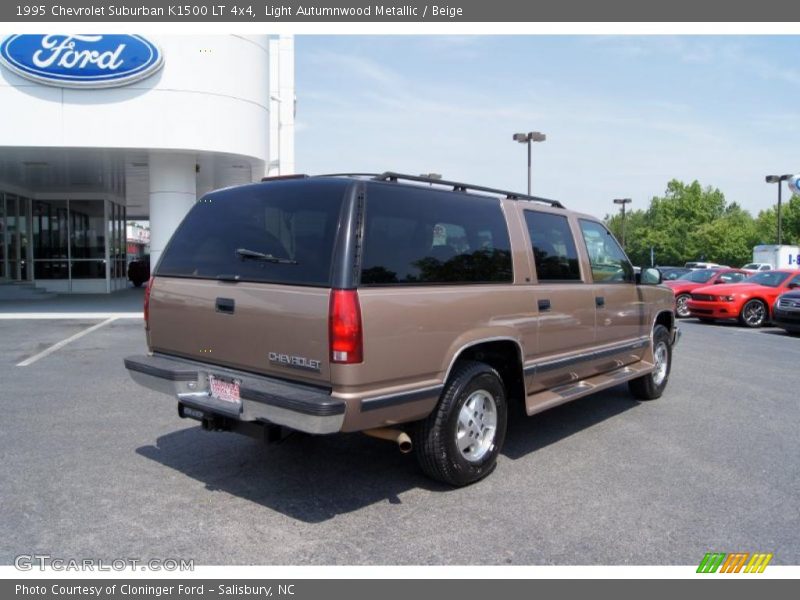 Light Autumnwood Metallic / Beige 1995 Chevrolet Suburban K1500 LT 4x4