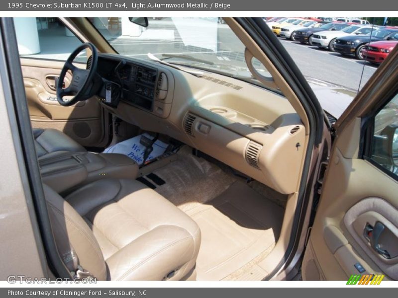 Light Autumnwood Metallic / Beige 1995 Chevrolet Suburban K1500 LT 4x4