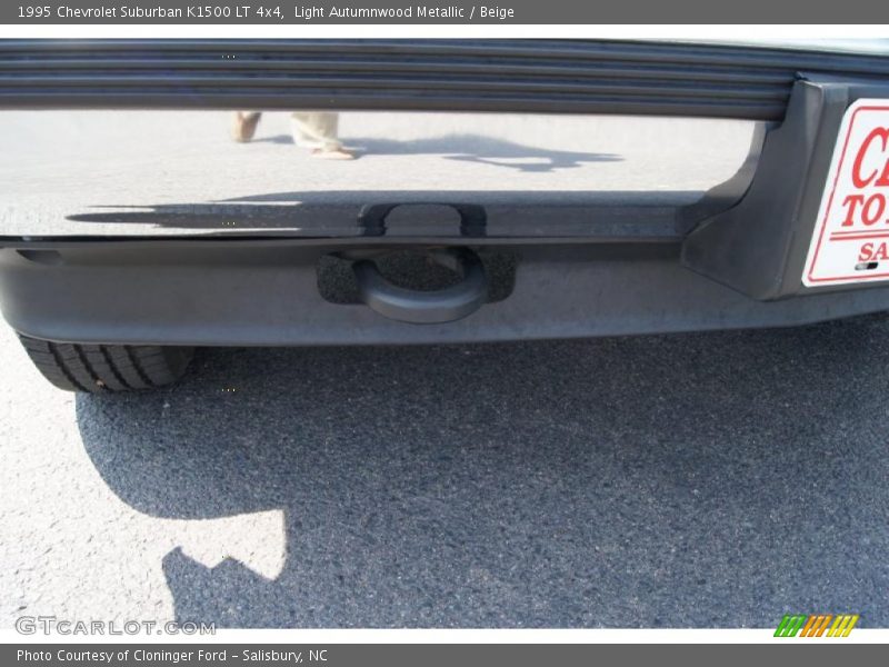 Light Autumnwood Metallic / Beige 1995 Chevrolet Suburban K1500 LT 4x4