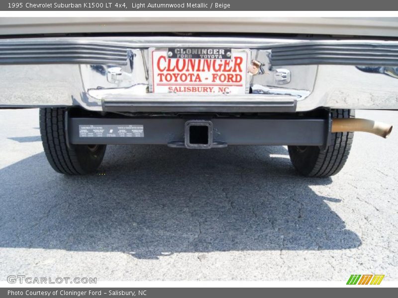 Light Autumnwood Metallic / Beige 1995 Chevrolet Suburban K1500 LT 4x4