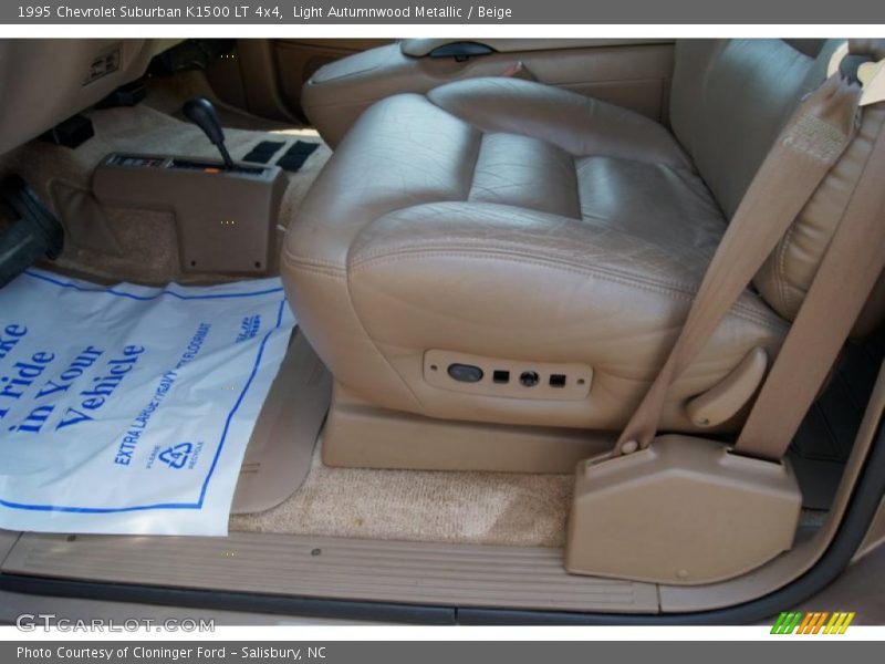 Light Autumnwood Metallic / Beige 1995 Chevrolet Suburban K1500 LT 4x4