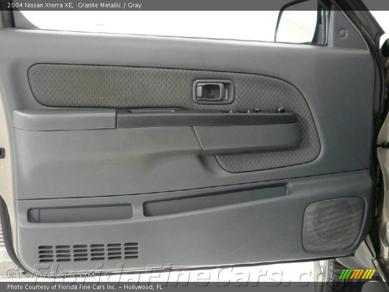 Granite Metallic / Gray 2004 Nissan Xterra XE
