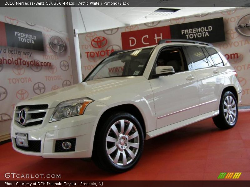 Arctic White / Almond/Black 2010 Mercedes-Benz GLK 350 4Matic