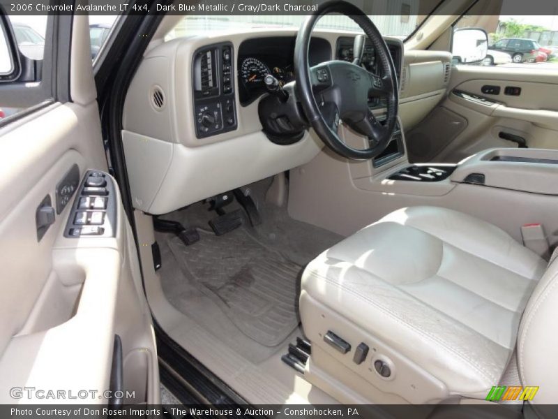 Dark Blue Metallic / Gray/Dark Charcoal 2006 Chevrolet Avalanche LT 4x4