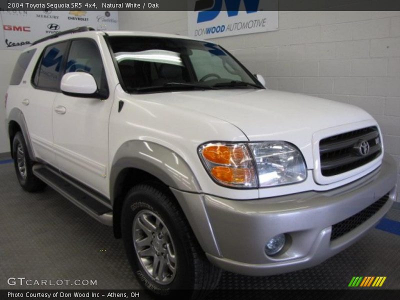 Natural White / Oak 2004 Toyota Sequoia SR5 4x4