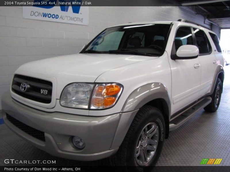 Natural White / Oak 2004 Toyota Sequoia SR5 4x4