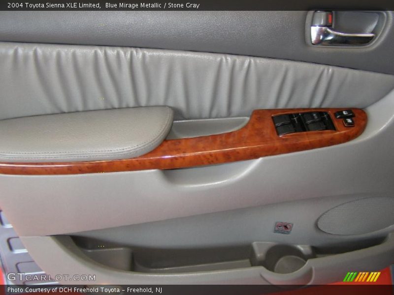 Blue Mirage Metallic / Stone Gray 2004 Toyota Sienna XLE Limited