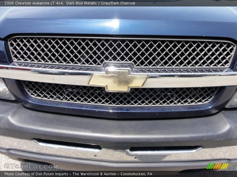 Dark Blue Metallic / Gray/Dark Charcoal 2006 Chevrolet Avalanche LT 4x4