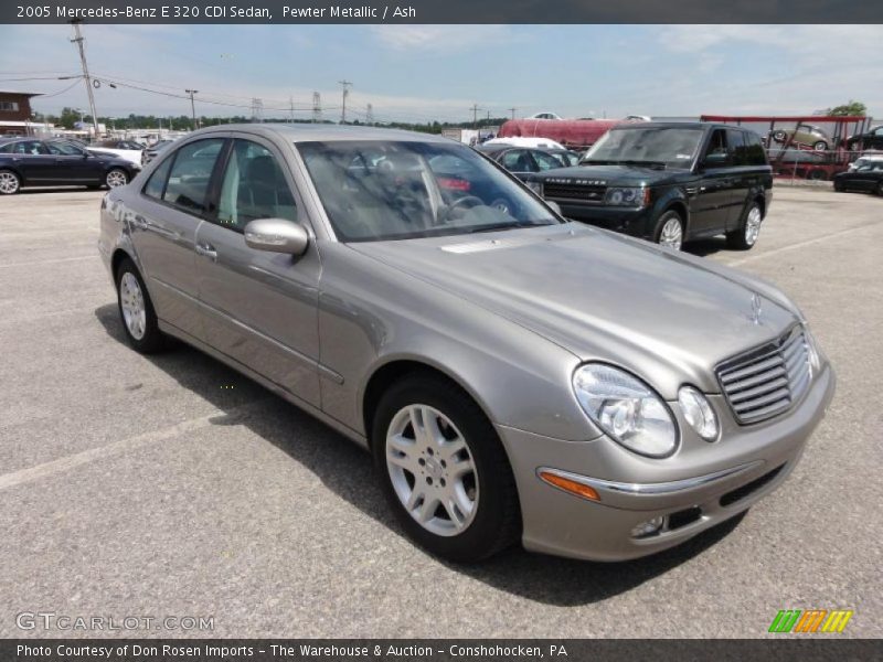 Front 3/4 View of 2005 E 320 CDI Sedan