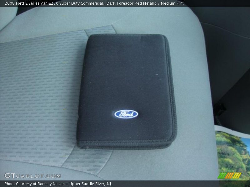 Dark Toreador Red Metallic / Medium Flint 2008 Ford E Series Van E250 Super Duty Commericial