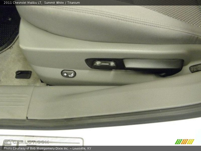 Summit White / Titanium 2011 Chevrolet Malibu LT