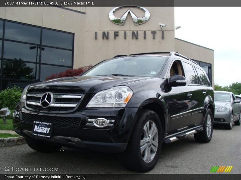 Black / Macadamia 2007 Mercedes-Benz GL 450