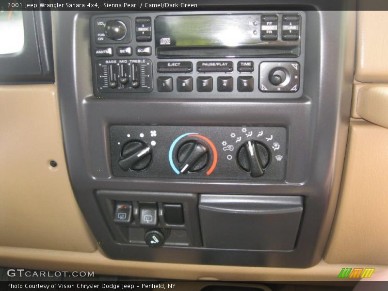 Sienna Pearl / Camel/Dark Green 2001 Jeep Wrangler Sahara 4x4