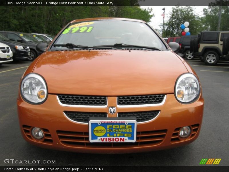 Orange Blast Pearlcoat / Dark Slate Gray 2005 Dodge Neon SXT