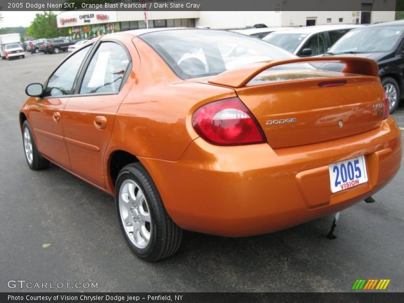 Orange Blast Pearlcoat / Dark Slate Gray 2005 Dodge Neon SXT