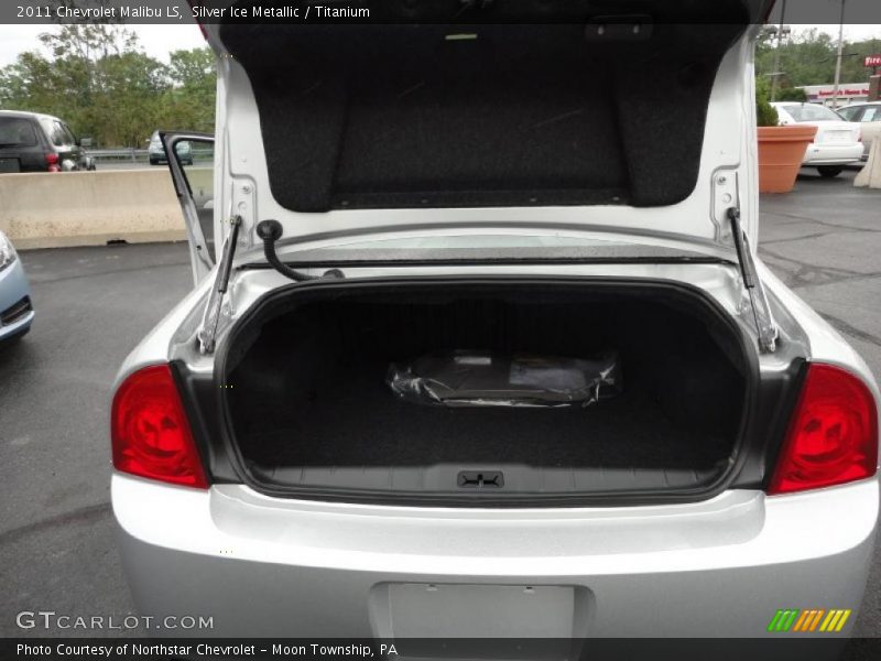 Silver Ice Metallic / Titanium 2011 Chevrolet Malibu LS