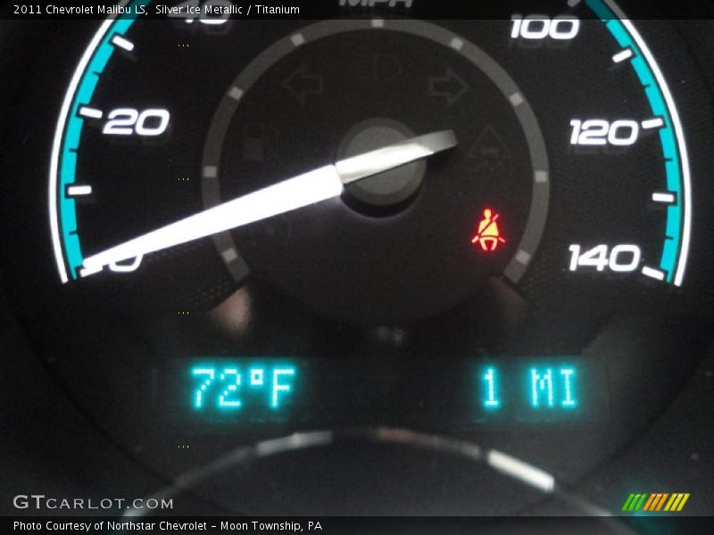 Silver Ice Metallic / Titanium 2011 Chevrolet Malibu LS