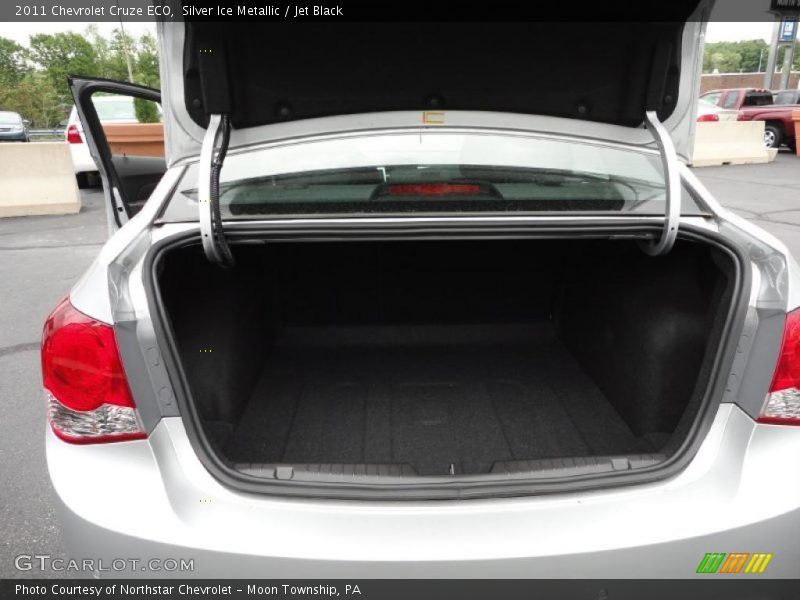 Silver Ice Metallic / Jet Black 2011 Chevrolet Cruze ECO