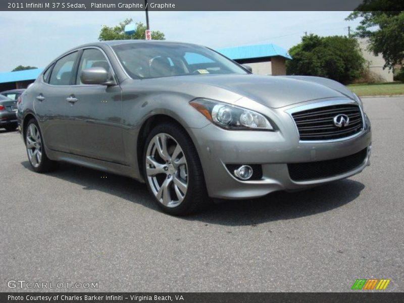 Front 3/4 View of 2011 M 37 S Sedan