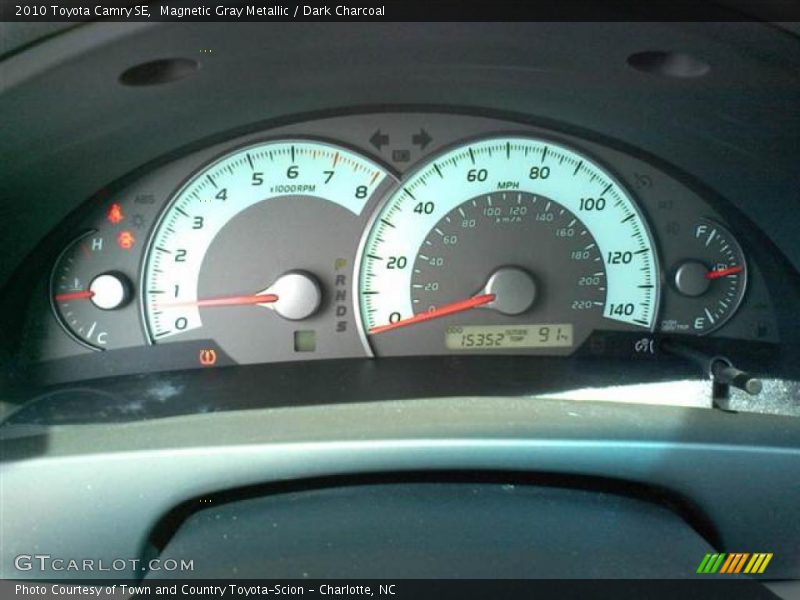 Magnetic Gray Metallic / Dark Charcoal 2010 Toyota Camry SE