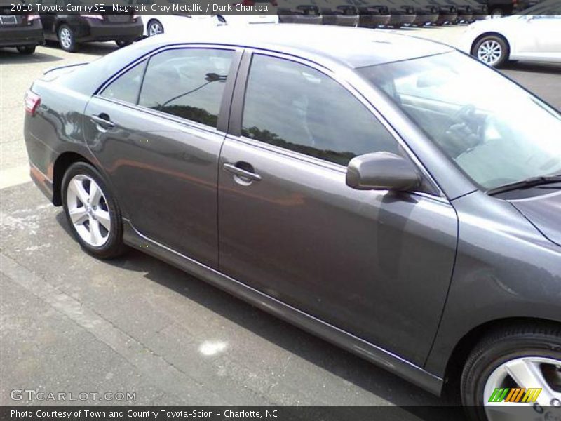 Magnetic Gray Metallic / Dark Charcoal 2010 Toyota Camry SE