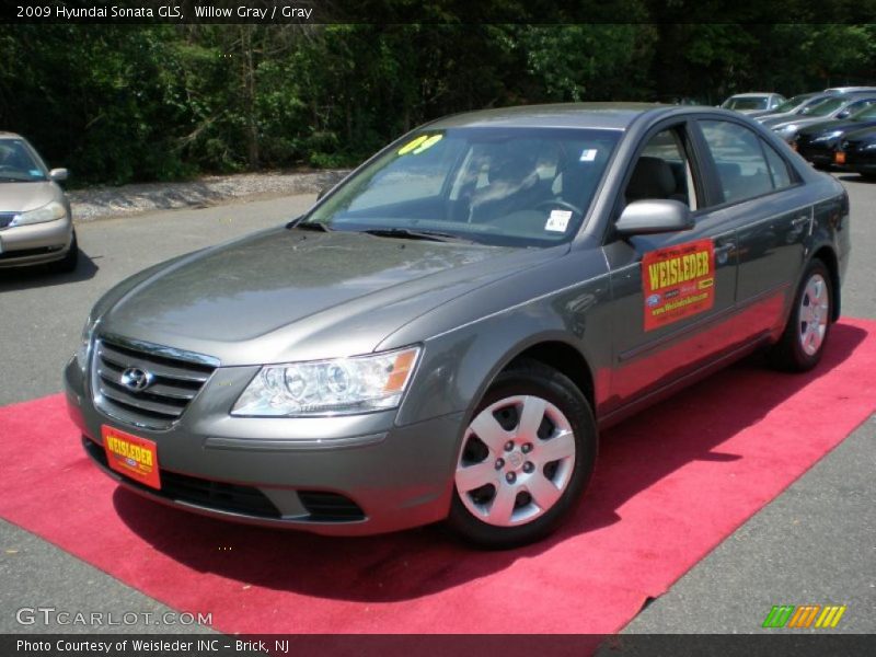 Willow Gray / Gray 2009 Hyundai Sonata GLS