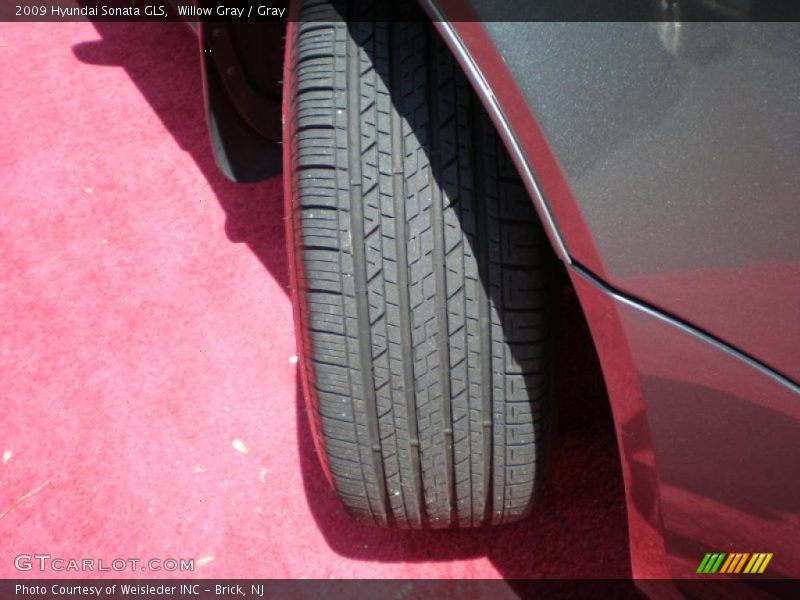 Willow Gray / Gray 2009 Hyundai Sonata GLS