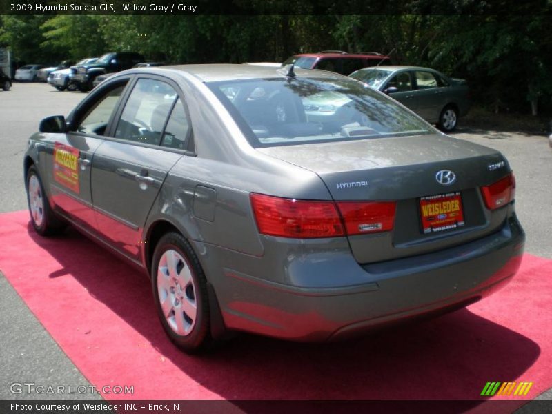 Willow Gray / Gray 2009 Hyundai Sonata GLS