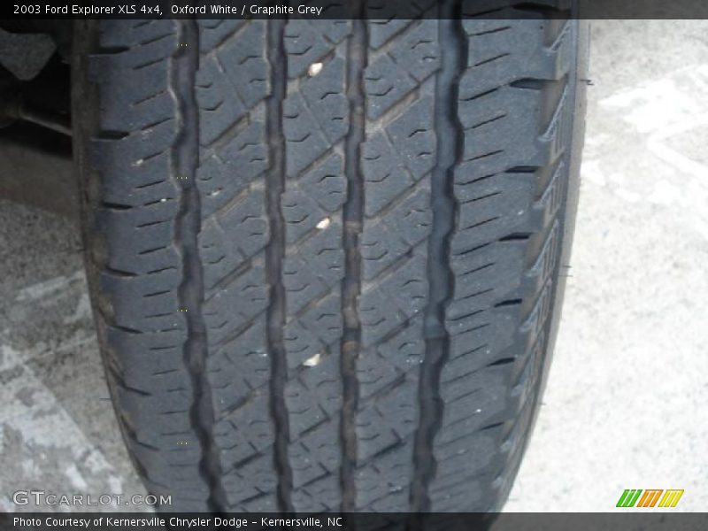 Oxford White / Graphite Grey 2003 Ford Explorer XLS 4x4