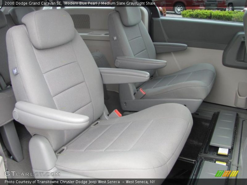 Modern Blue Pearl / Medium Slate Gray/Light Shale 2008 Dodge Grand Caravan SE