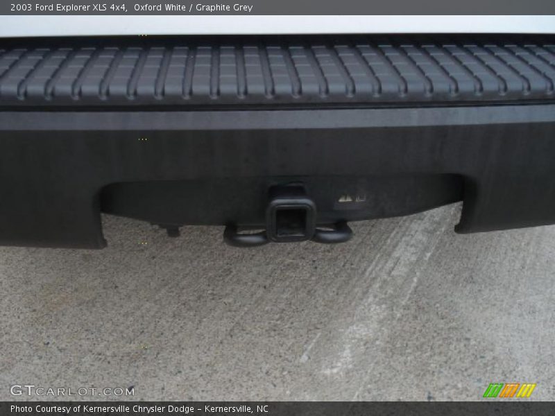 Oxford White / Graphite Grey 2003 Ford Explorer XLS 4x4