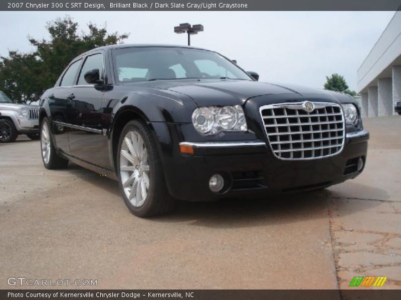 Front 3/4 View of 2007 300 C SRT Design
