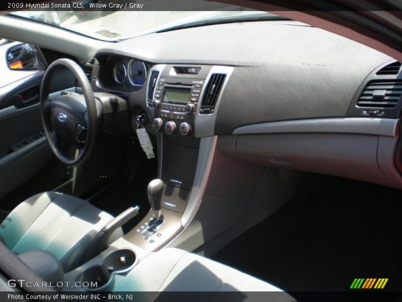 Willow Gray / Gray 2009 Hyundai Sonata GLS