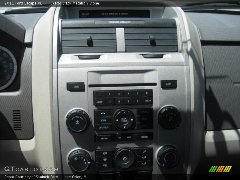 Tuxedo Black Metallic / Stone 2011 Ford Escape XLT