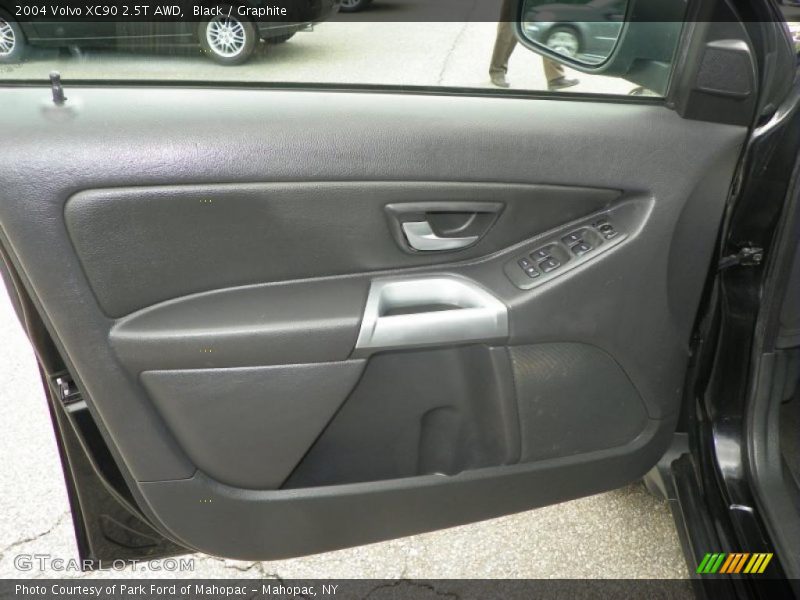 Black / Graphite 2004 Volvo XC90 2.5T AWD