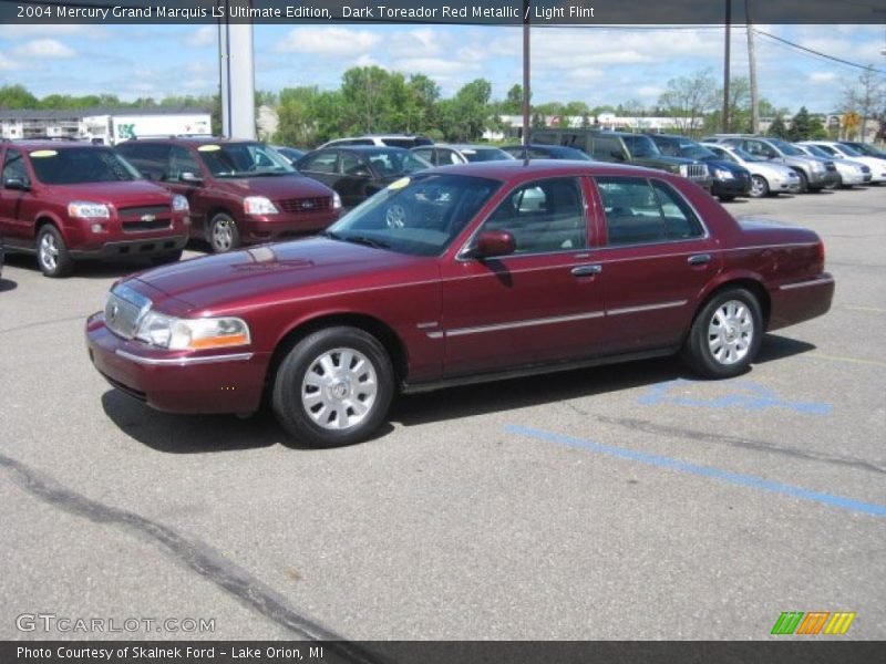 Front 3/4 View of 2004 Grand Marquis LS Ultimate Edition