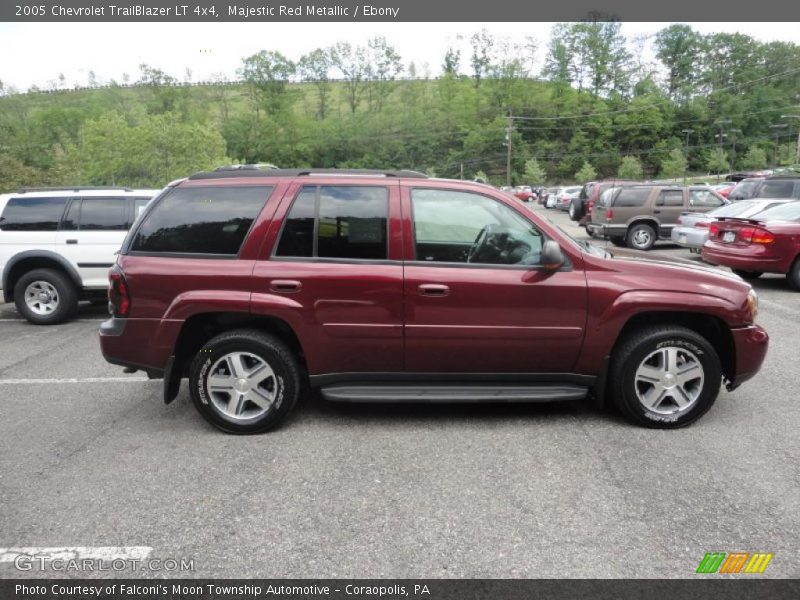 Majestic Red Metallic / Ebony 2005 Chevrolet TrailBlazer LT 4x4