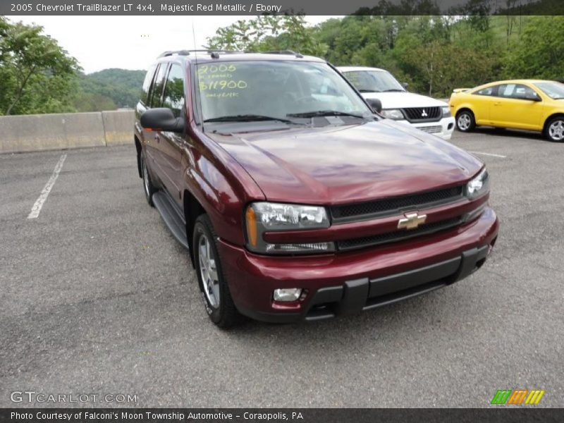 Majestic Red Metallic / Ebony 2005 Chevrolet TrailBlazer LT 4x4