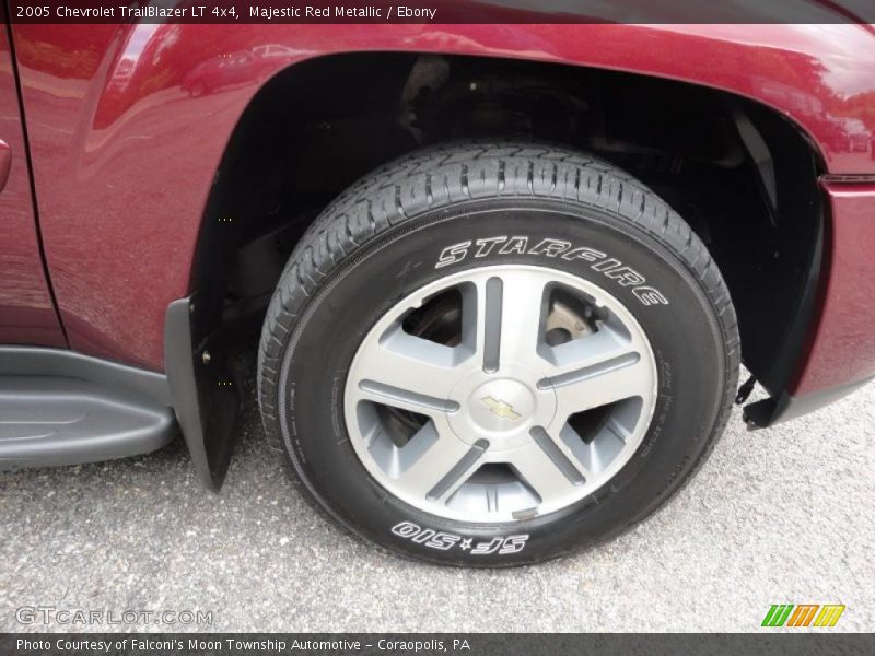 Majestic Red Metallic / Ebony 2005 Chevrolet TrailBlazer LT 4x4