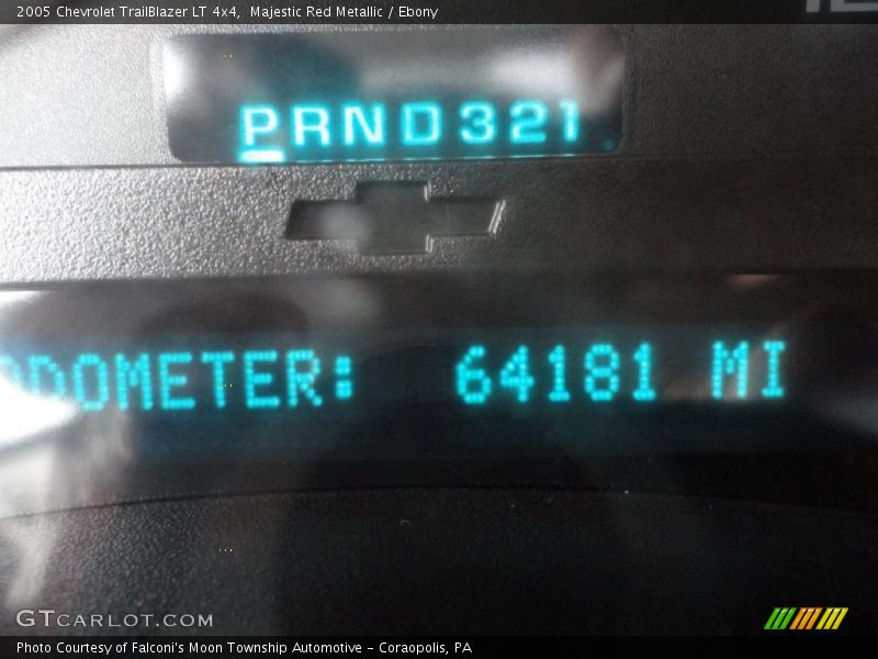 Majestic Red Metallic / Ebony 2005 Chevrolet TrailBlazer LT 4x4