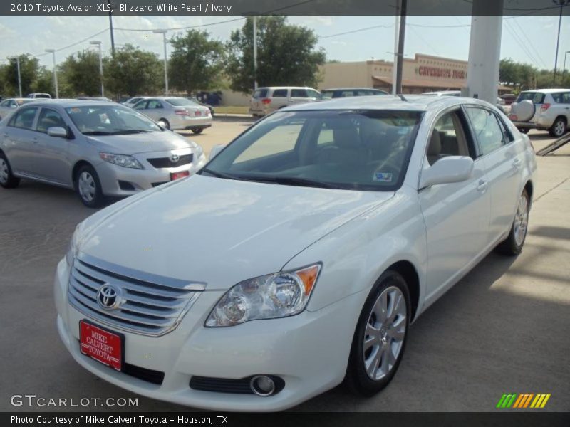 Blizzard White Pearl / Ivory 2010 Toyota Avalon XLS